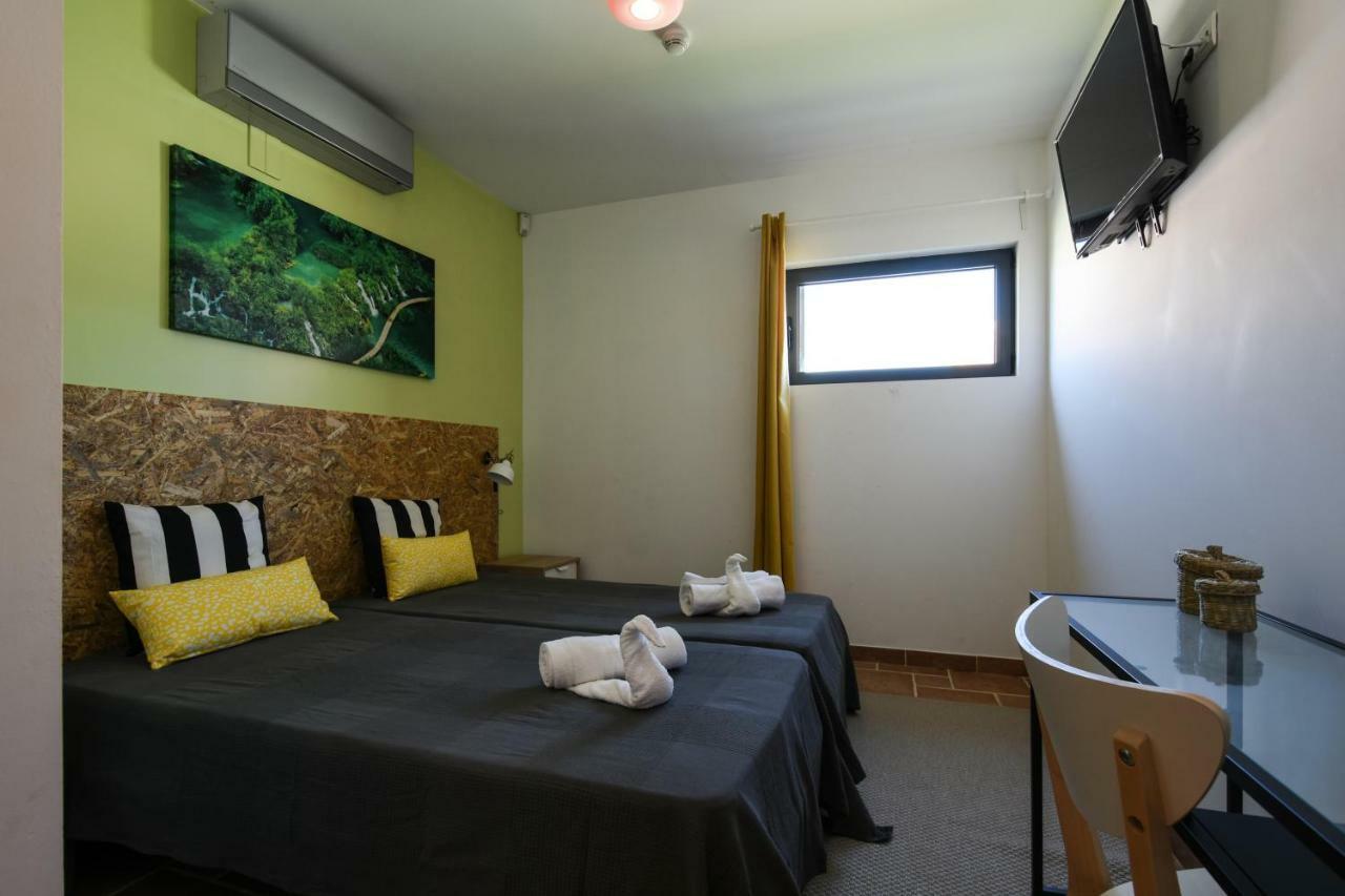 Pe Na Areia - Guest House 维拉·雷阿尔·德·桑托亚 外观 照片